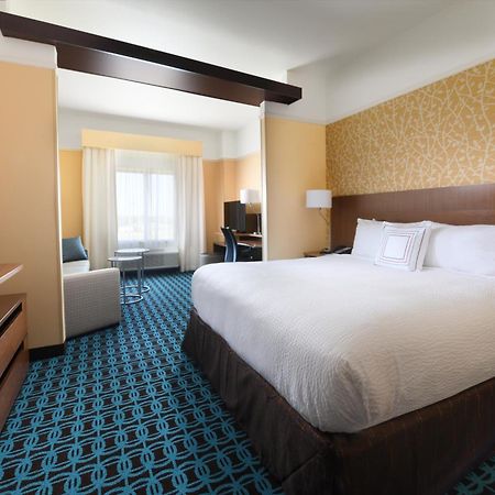 Fairfield Inn & Suites By Marriott Fort Worth South/Бърлисън Екстериор снимка