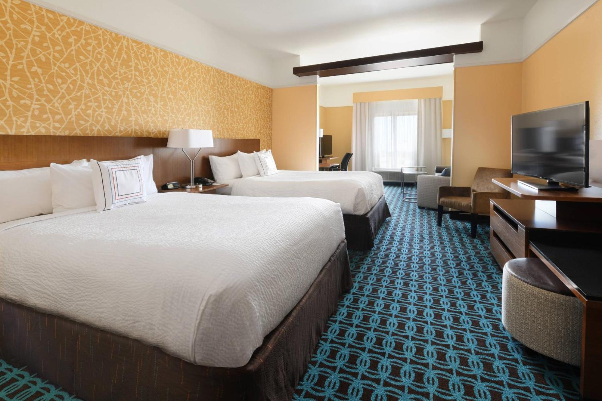 Fairfield Inn & Suites By Marriott Fort Worth South/Бърлисън Екстериор снимка