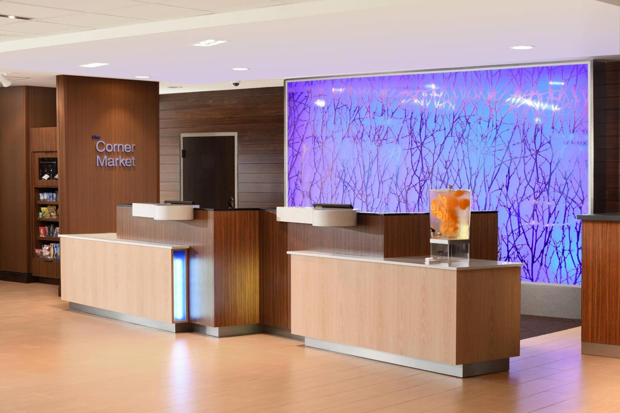 Fairfield Inn & Suites By Marriott Fort Worth South/Бърлисън Екстериор снимка